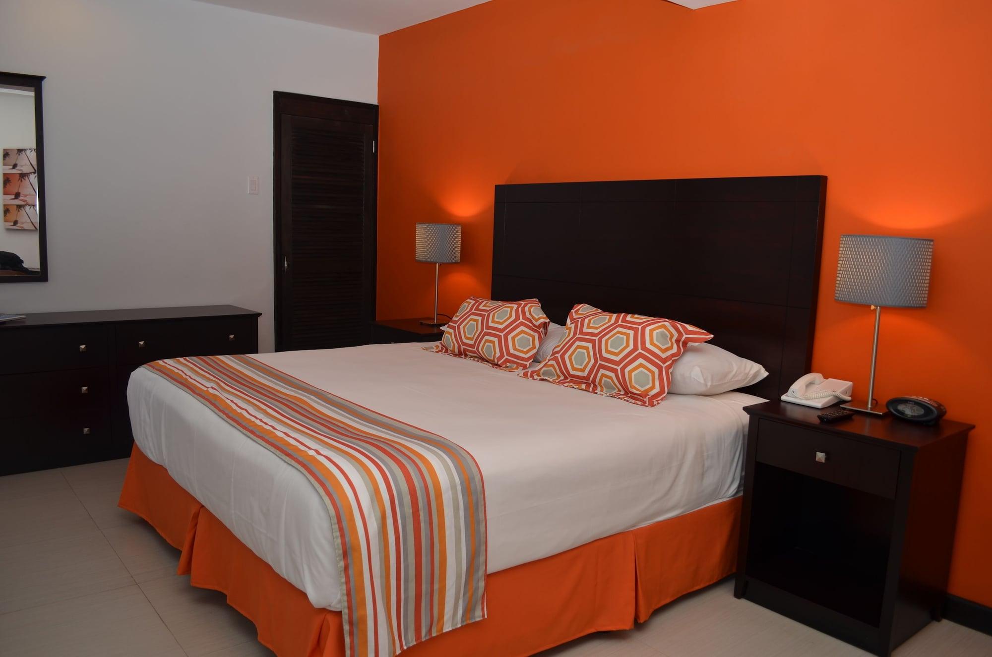 Talk Of The Town Beach Hotel & Beach Club By Gh Hoteles Oranjestad Exterior foto