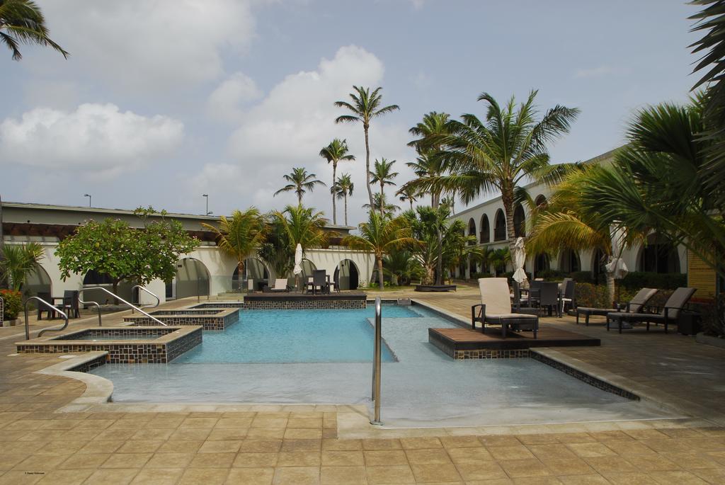 Talk Of The Town Beach Hotel & Beach Club By Gh Hoteles Oranjestad Exterior foto